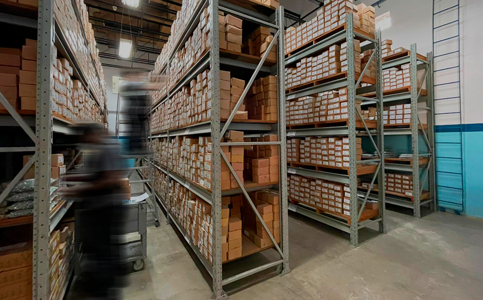 Trabalhar na Indufix Parafusos é fazer parte de uma equipe comprometida com a excelência e inovação.